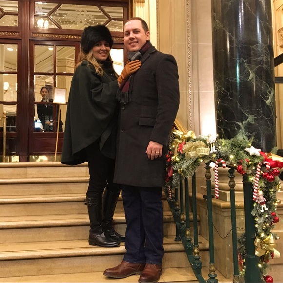 Meet your Posher, Courtney - Picture 1 of 1